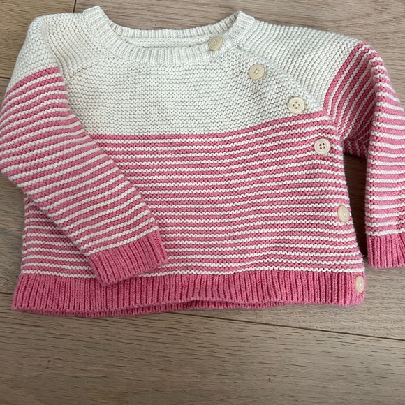 GAP Other - Thick gap baby girl sweater